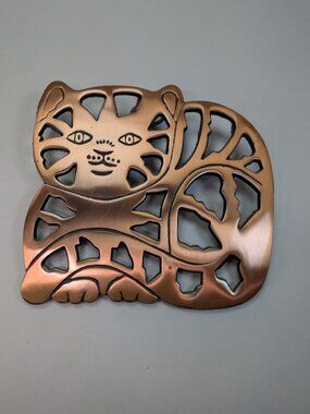 Vintage 2000 ODI Copper Cat Kitten Openwork Trivet Wall Hanging Decor Y2K